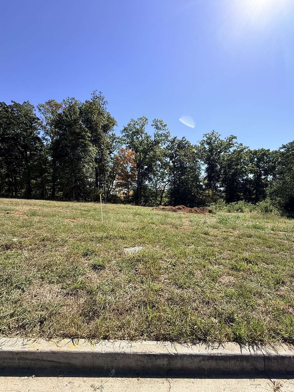 0.42 Acres of Residential Land for Sale in Clarksville, Tennessee