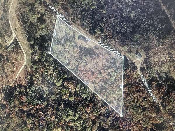 5 Acres of Residential Land for Sale in Hampshire, Tennessee