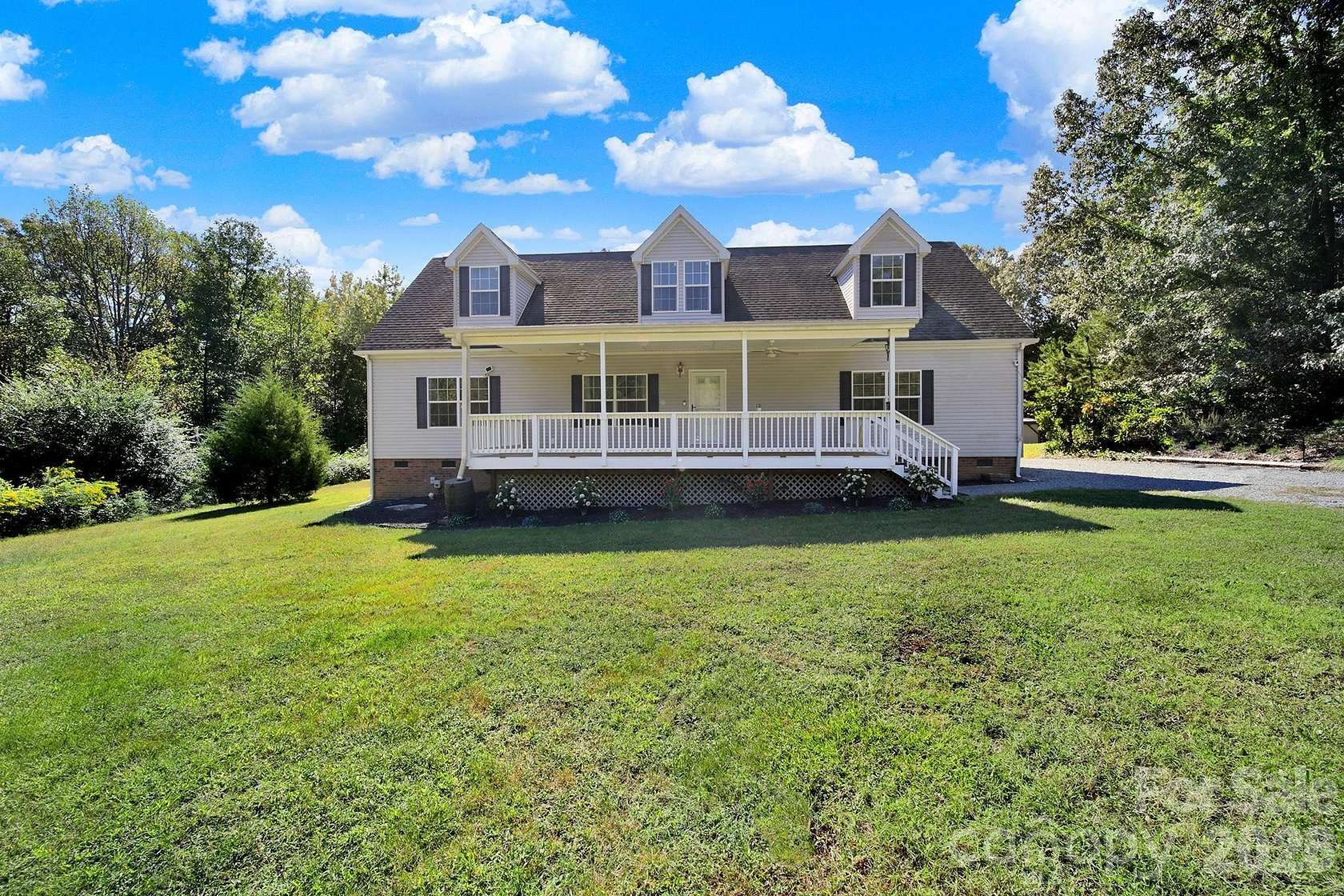 3.12 Acres of Land with Home for Sale in Wingate, North Carolina