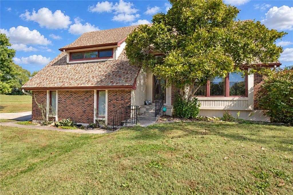 2.18 Acres of Land with Home for Sale in Lee's Summit, Missouri