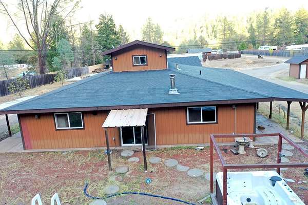24 Acres of Agricultural Land with Home for Sale in Potter Valley, California