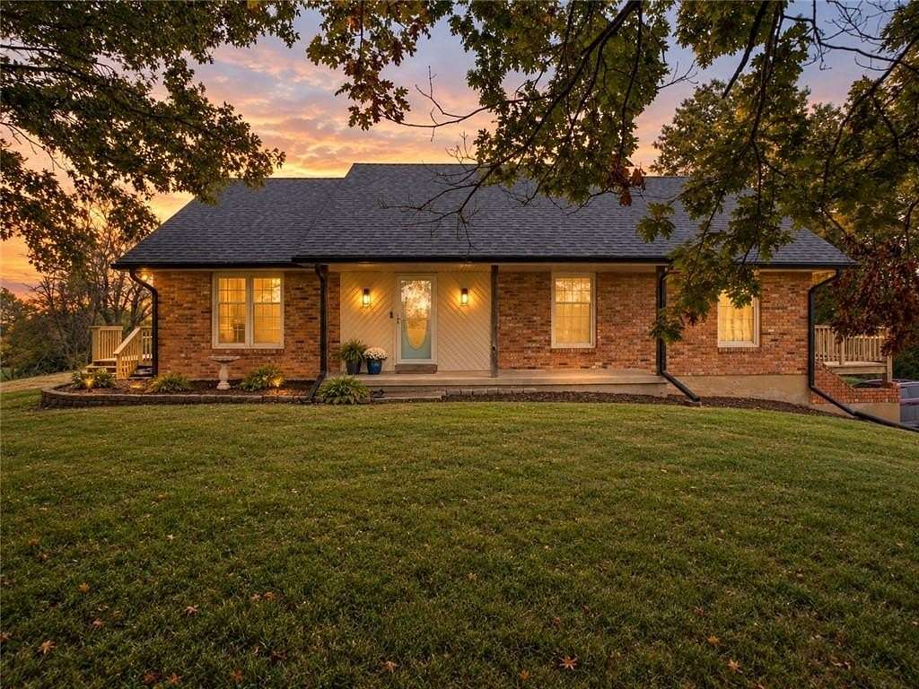 10 Acres of Land with Home for Sale in Pleasant Hill, Missouri