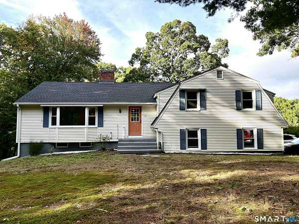 3.1 Acres of Land with Home for Lease in Glastonbury, Connecticut