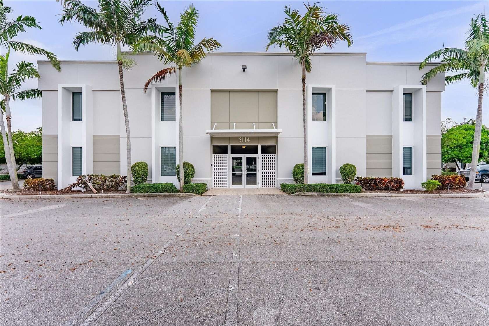 3.27 Acres of Improved Commercial Land for Lease in West Palm Beach, Florida