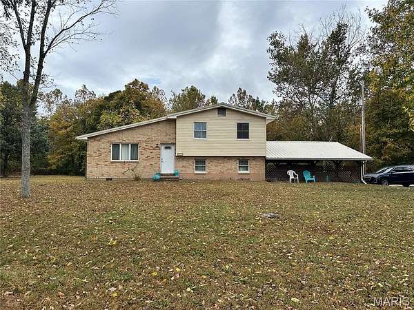 4 Acres of Land with Home for Sale in Ironton, Missouri