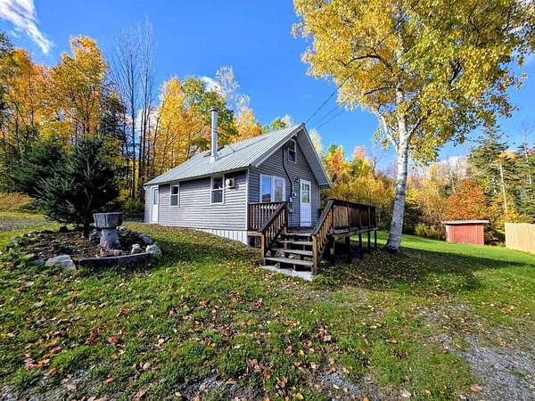 0.88 Acres of Land with Home for Sale in Haverhill, New Hampshire