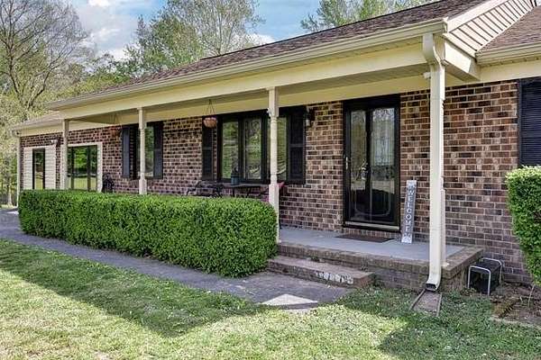 2.3 Acres of Land with Home for Sale in Williamsburg, Virginia