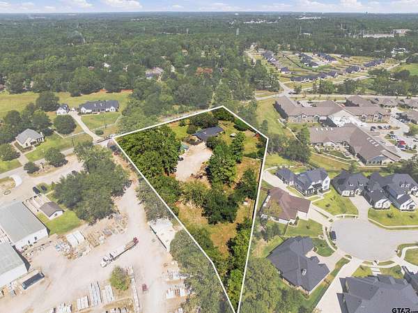 3 Acres of Improved Mixed-Use Land for Sale in Tyler, Texas