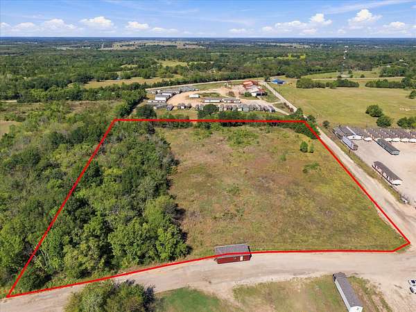 7.37 Acres of Commercial Land for Sale in Commerce, Texas