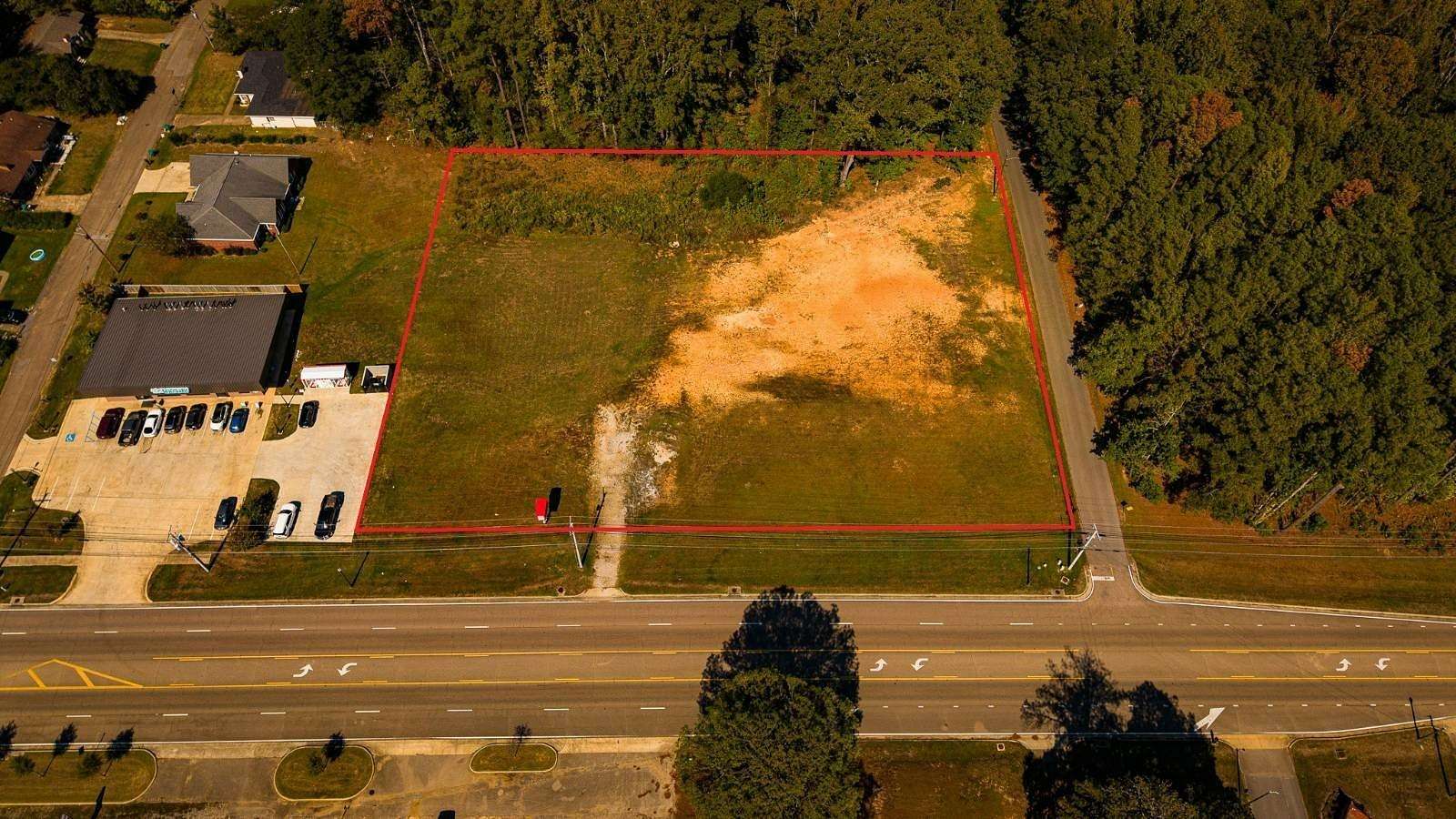 2 Acres of Mixed-Use Land for Sale in Tupelo, Mississippi