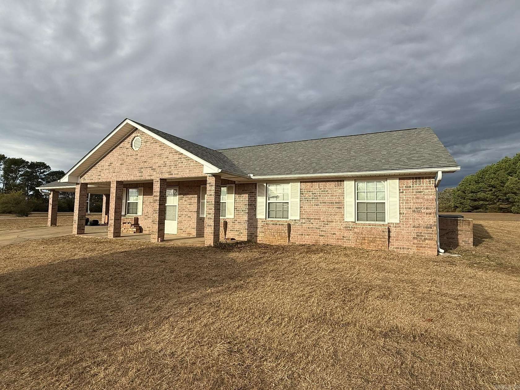 2 Acres of Land with Home for Sale in Nashville, Arkansas