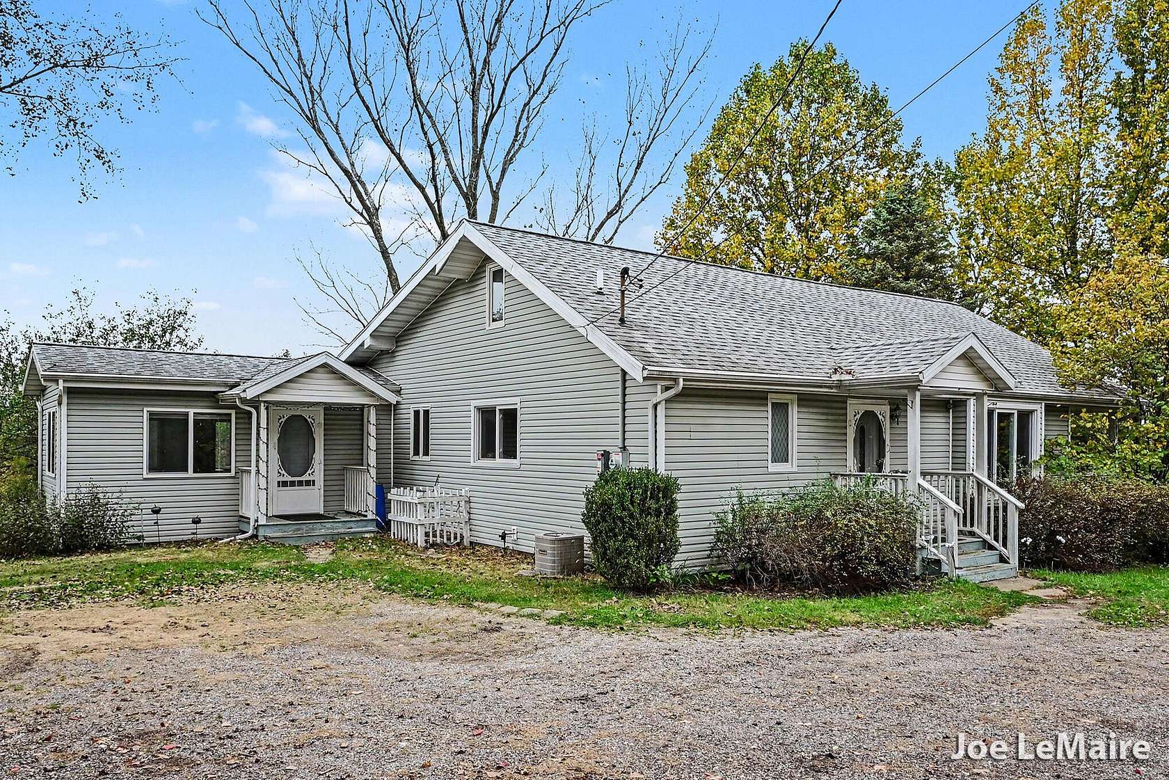 13.7 Acres of Land with Home for Sale in Berrien Springs, Michigan
