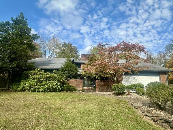 1.77 Acres of Land with Home for Sale in London, Kentucky