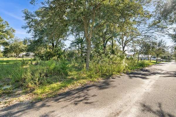 0.27 Acres of Residential Land for Sale in Bell, Florida