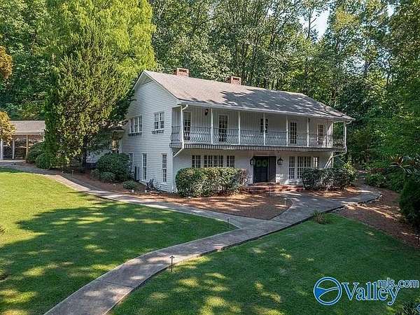 5 Acres of Land with Home for Sale in Gadsden, Alabama