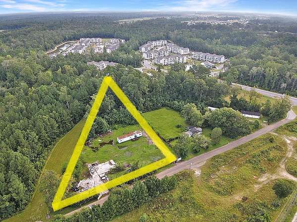 1.55 Acres of Mixed-Use Land for Sale in Summerville, South Carolina