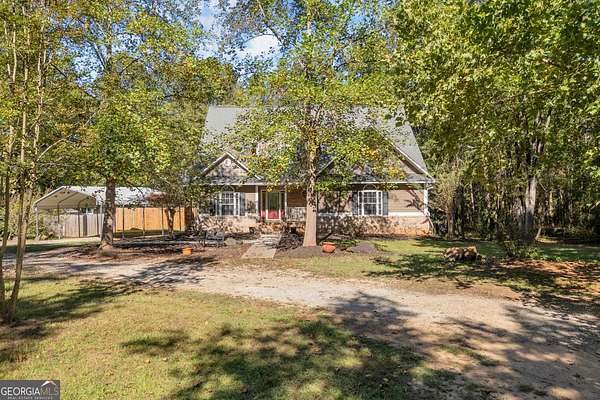 1.53 Acres of Land with Home for Sale in Danielsville, Georgia