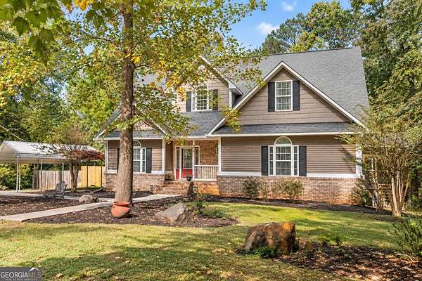 1.53 Acres of Land with Home for Sale in Danielsville, Georgia