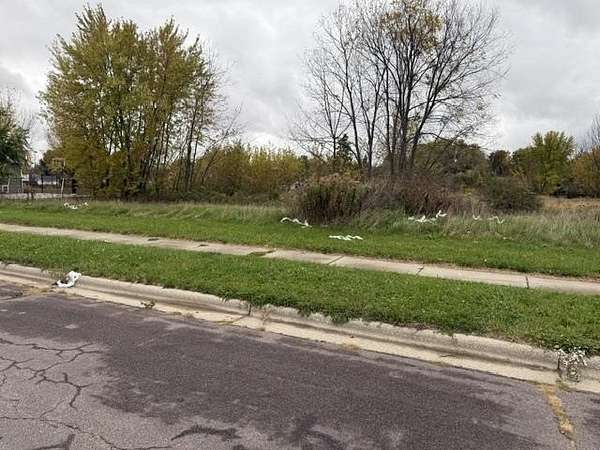 1.3 Acres of Residential Land for Sale in Mauston, Wisconsin