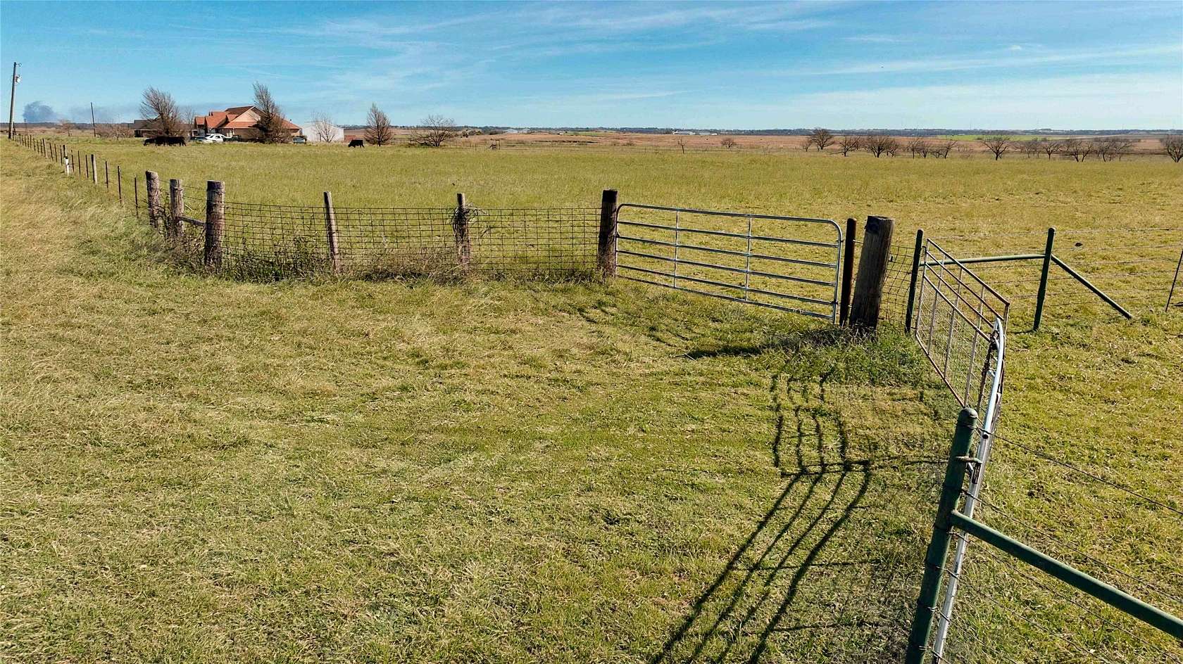 21.1 Acres of Agricultural Land for Sale in Hillsboro, Texas