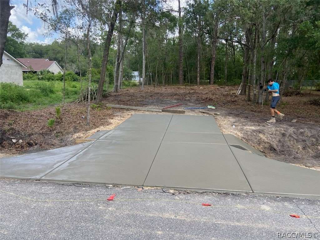 0.23 Acres of Residential Land for Sale in Dunnellon, Florida