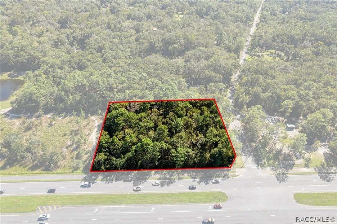 1.42 Acres of Commercial Land for Sale in Lecanto, Florida