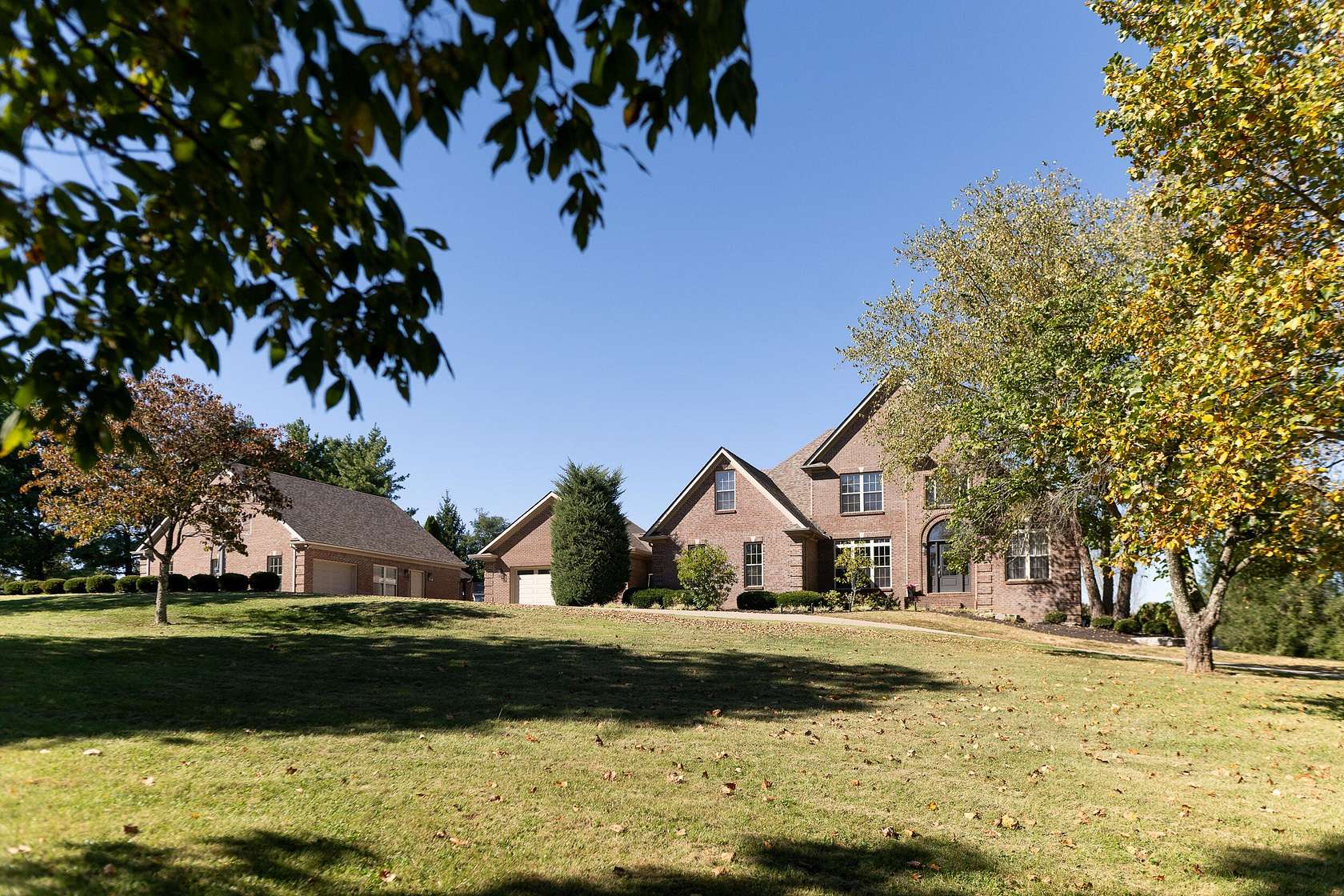 10 Acres of Land with Home for Sale in Lexington, Kentucky