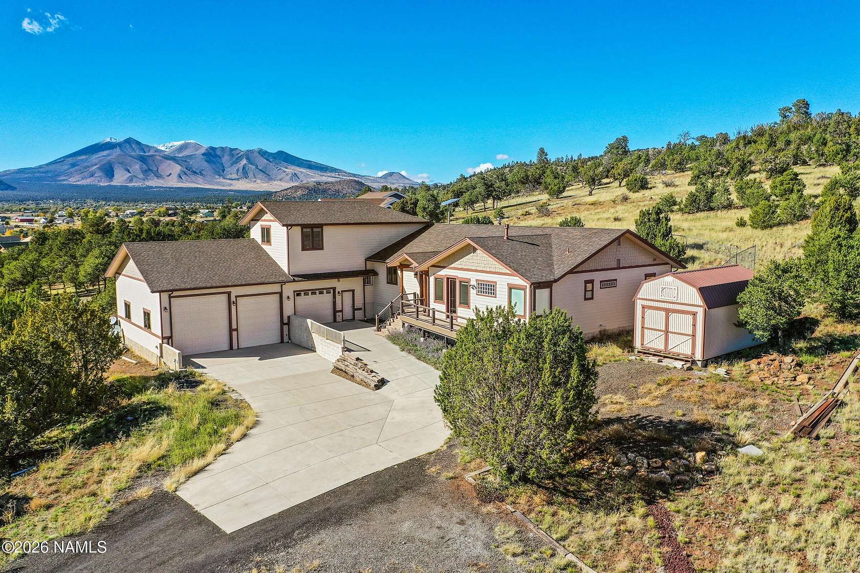 2.67 Acres of Land with Home for Sale in Flagstaff, Arizona