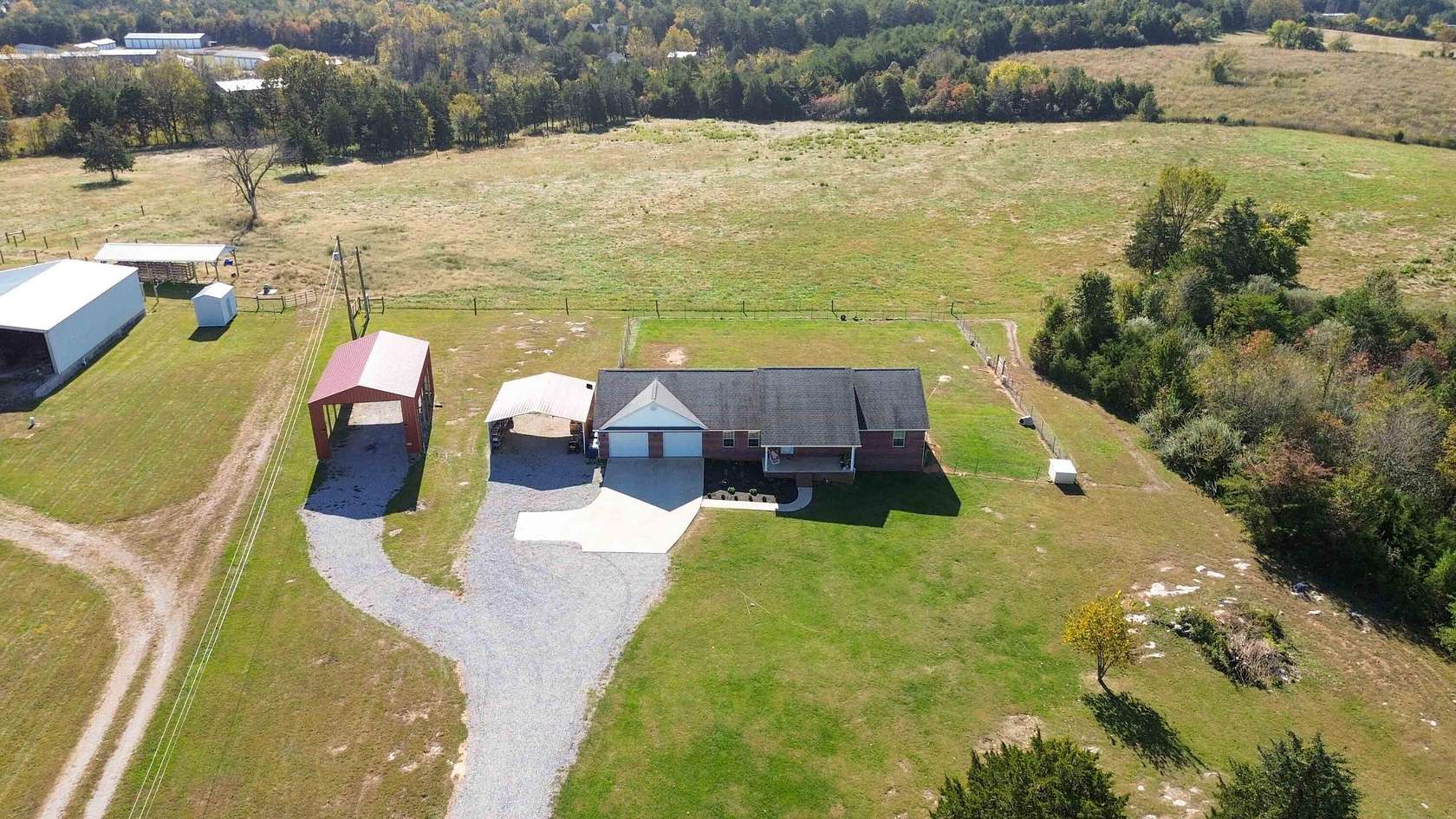 2.13 Acres of Land with Home for Sale in Bronston, Kentucky