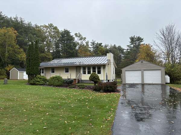 1.7 Acres of Land with Home for Sale in Woolwich, Maine