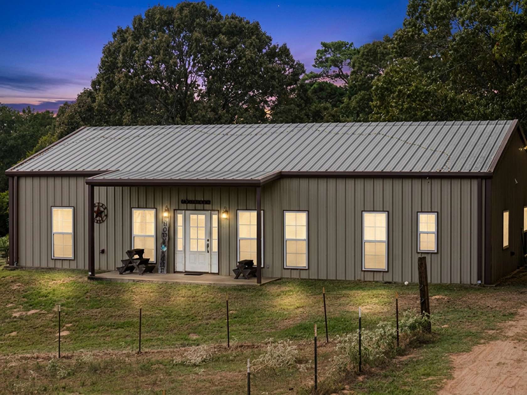 15 Acres of Land with Home for Sale in Diana, Texas