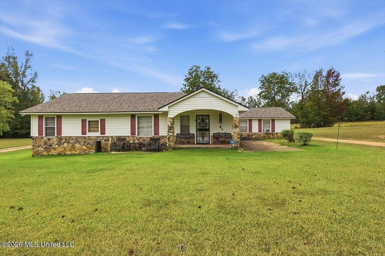 1.8 Acres of Land with Home for Sale in Vaiden, Mississippi