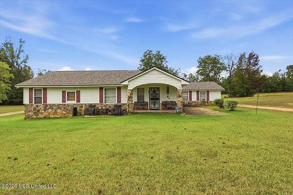 1.8 Acres of Land with Home for Sale in Vaiden, Mississippi