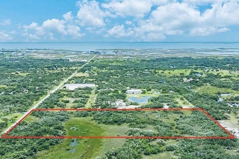 10 Acres of Land for Sale in Rockport, Texas