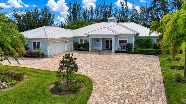 2.39 Acres of Land with Home for Sale in Jupiter, Florida
