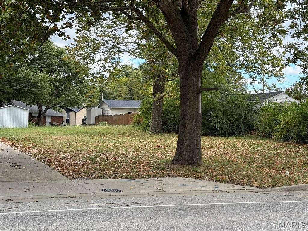 0.17 Acres of Residential Land for Sale in Highland, Illinois