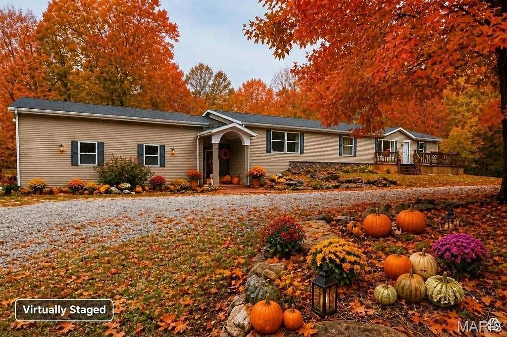 11.3 Acres of Recreational Land with Home for Sale in Kirksville, Missouri