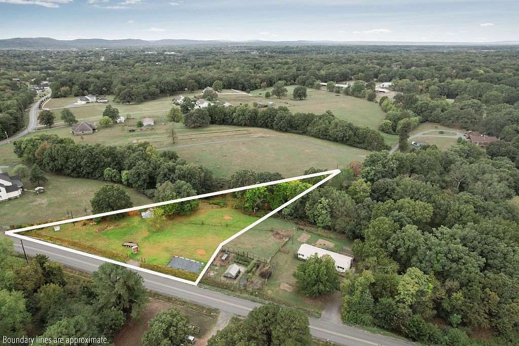 1.26 Acres of Land for Sale in Fayetteville, Arkansas