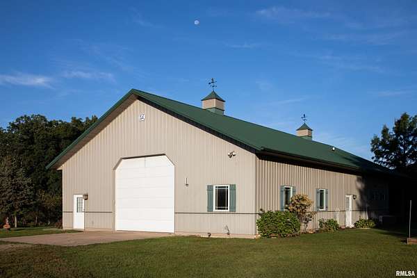 53 Acres of Land with Home for Sale in Glasford, Illinois