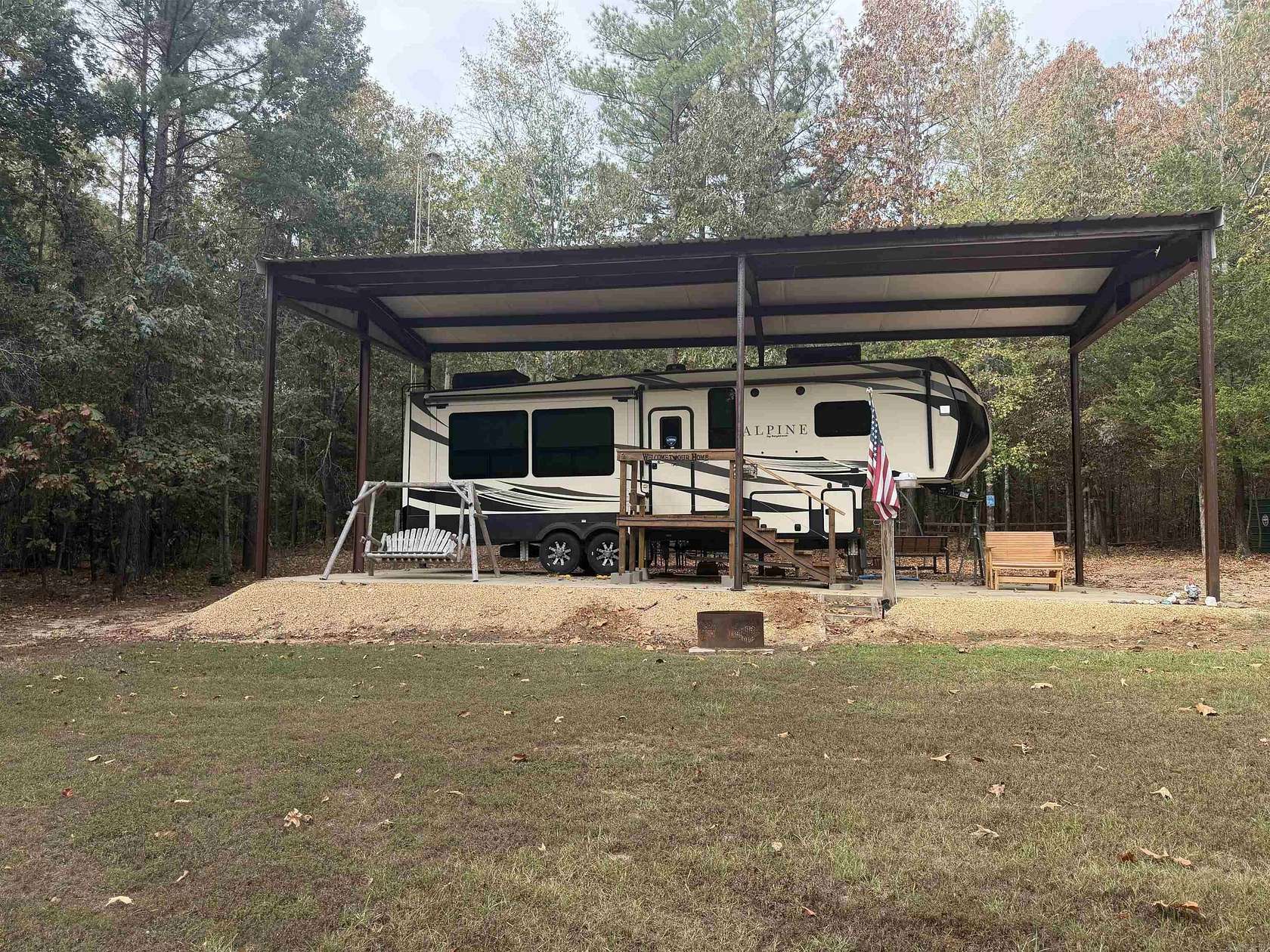 9.17 Acres of Residential Land for Sale in Camden, Arkansas