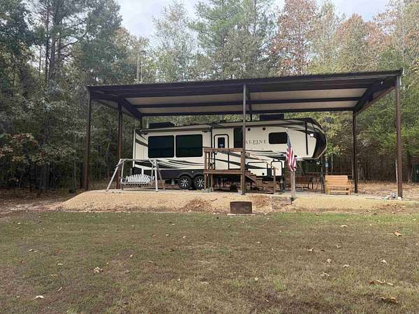 9.17 Acres of Residential Land for Sale in Camden, Arkansas