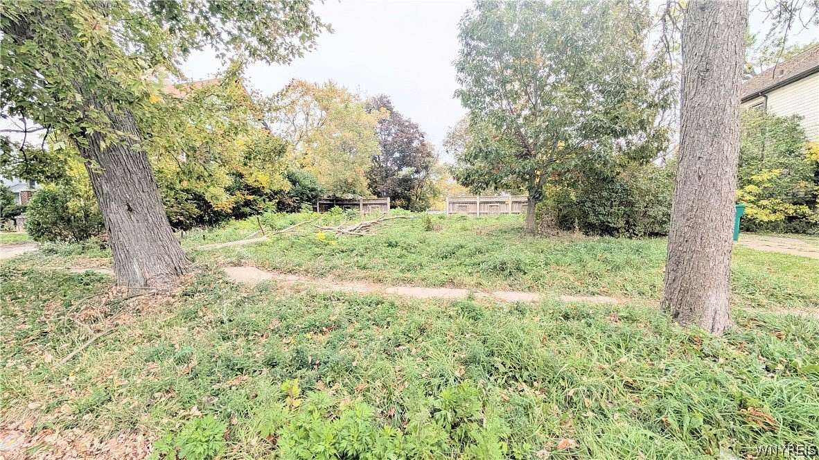 0.07 Acres of Residential Land for Sale in Niagara Falls, New York