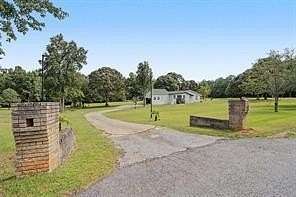2.5 Acres of Land with Home for Sale in Winston, Georgia