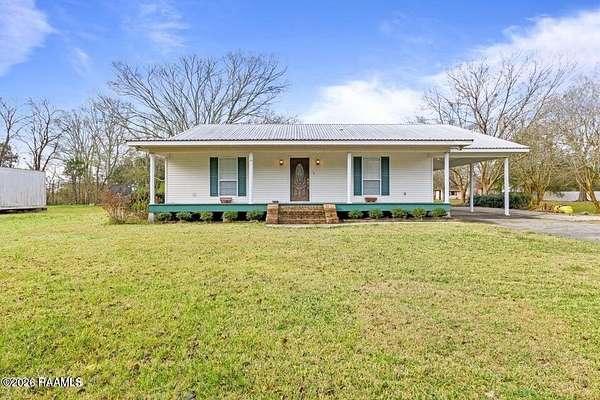 4 Acres of Land with Home for Sale in St. Martinville, Louisiana