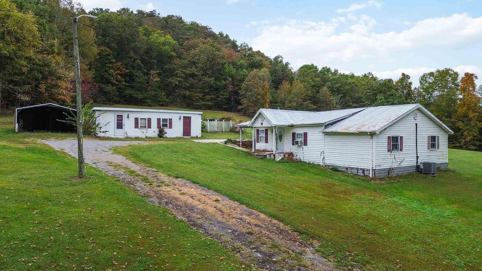 3 Acres of Land with Home for Sale in Hustonville, Kentucky