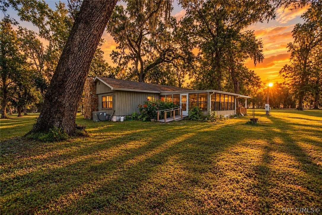 8.14 Acres of Land with Home for Sale in Floral City, Florida