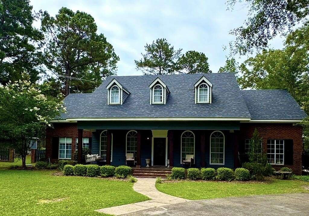 4 Acres of Land with Home for Sale in Waynesboro, Mississippi