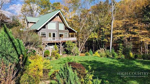 1.83 Acres of Land with Home for Sale in Banner Elk, North Carolina