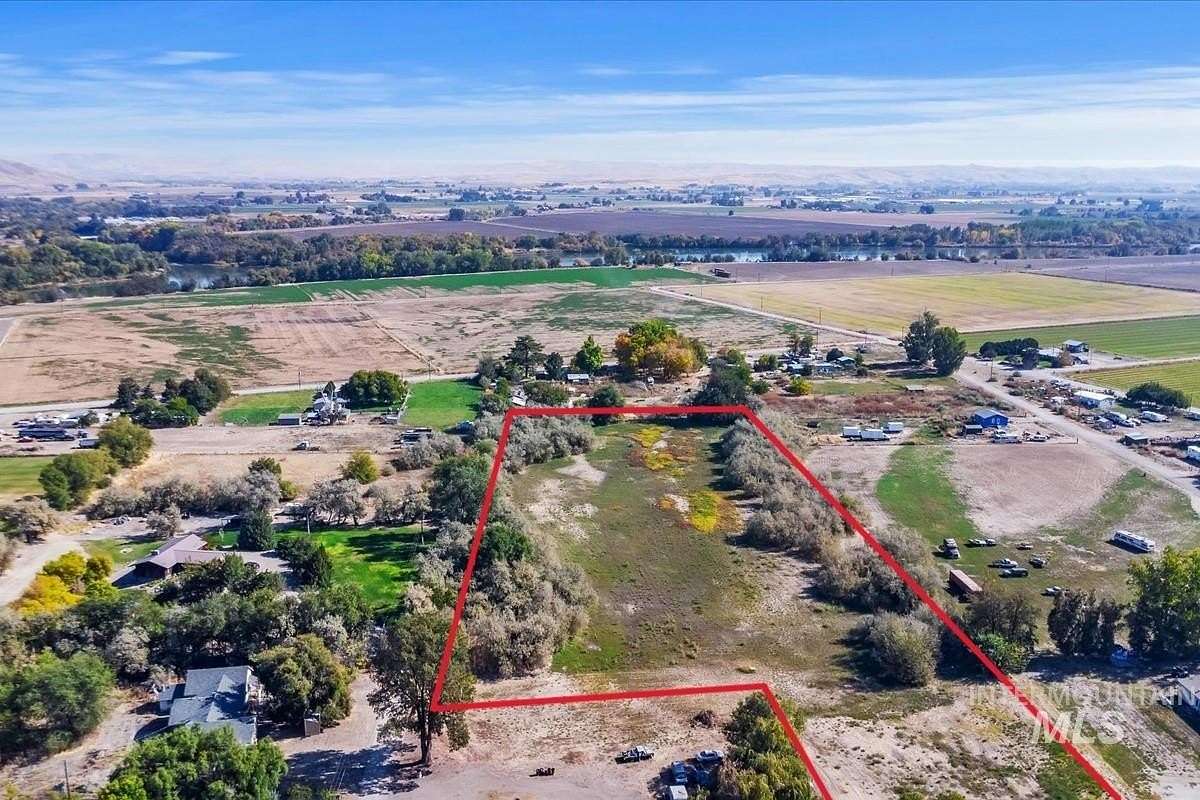 6 Acres of Residential Land for Sale in Annex, Oregon