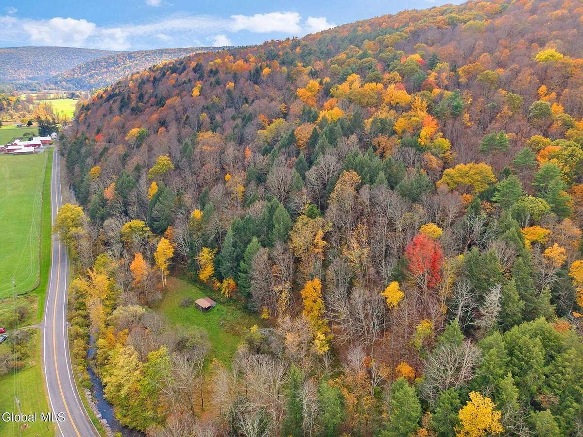 73 Acres of Recreational Land for Sale in Fulton Town, New York